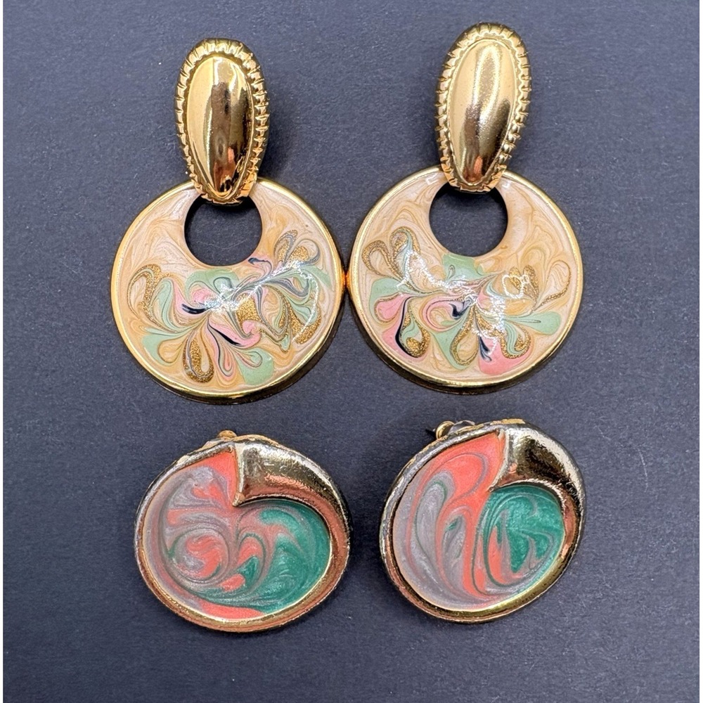 Lot of 2 Pastel Swirl Enamel Pierced Earrings Door Knockers Round Gold Tone